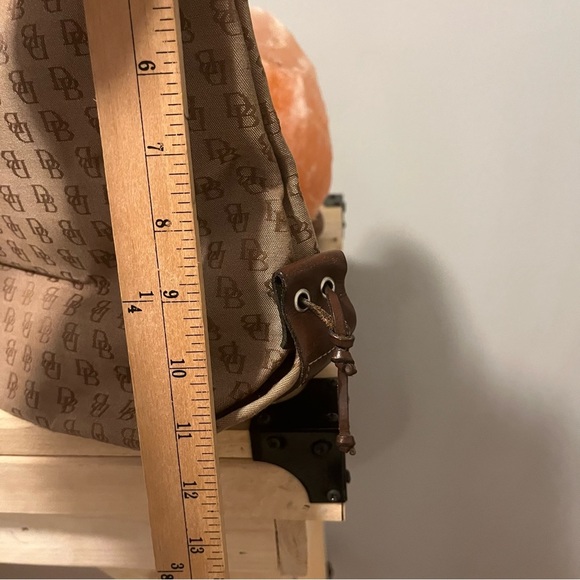 Dooney & Bourke Monogrammed Logo Large Shoulder Bag Leather Straps - Picture 10 of 10